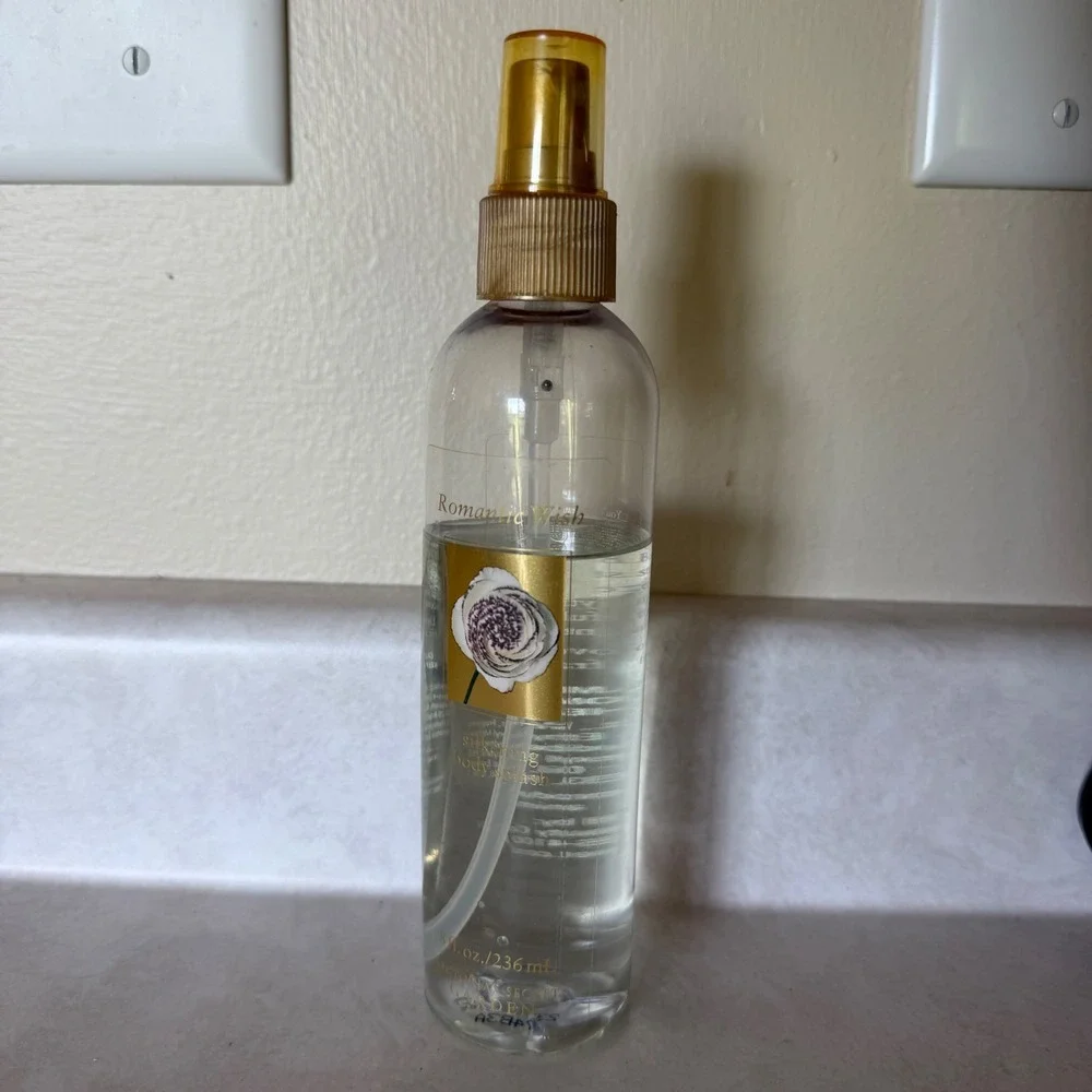 Victoria's Secret Garden Romantic Wish Silkening Body Splash